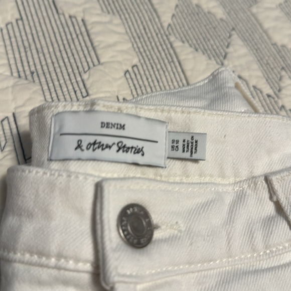 White denim high waisted & other stories shorts - Picture 4 of 6
